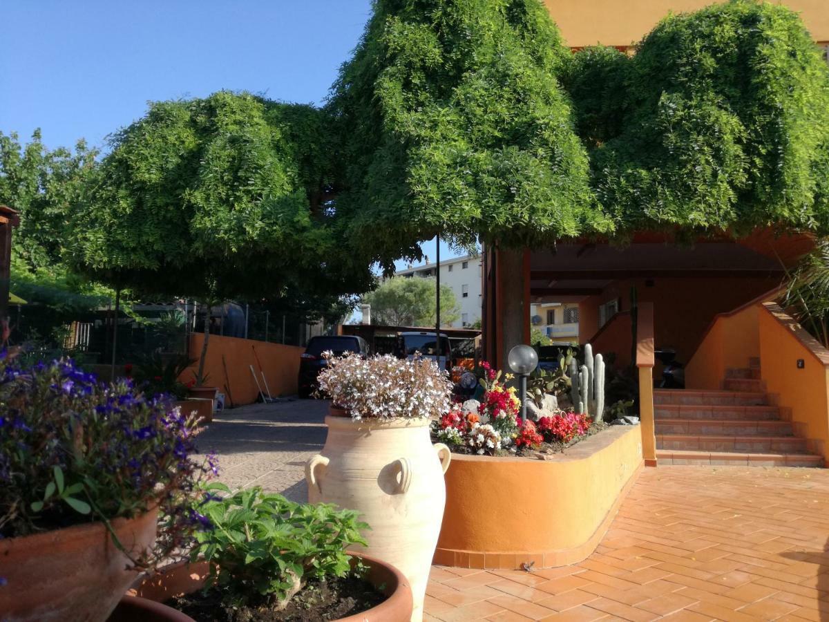 Casa Vacanze Villa Carmela Porto Torres Kültér fotó